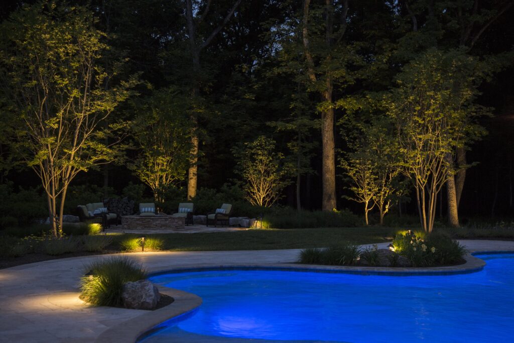 7 Amazing Outdoor Lighting Tips to Brighten Your Nights This Summer